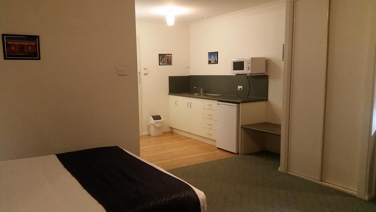 Ararat Southern Cross Motor Inn Esterno foto